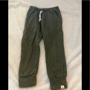Lulu and roo 2t skinny joggers